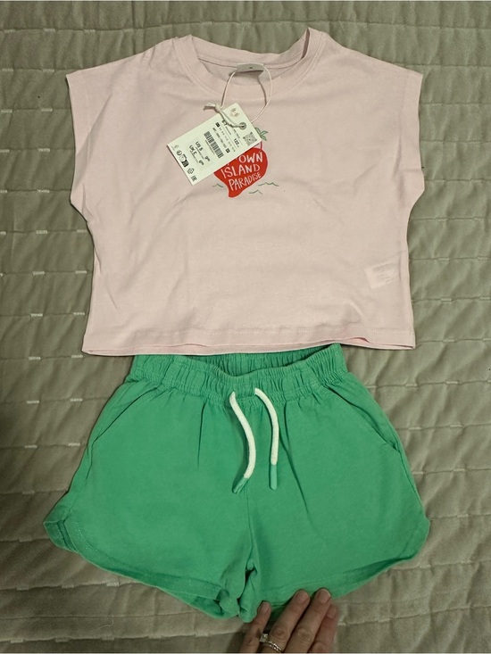 Zara Other - ZARA KIDS BUNDLE OF T-SHIRT AND PLAIN SHORTS SIZE 6
